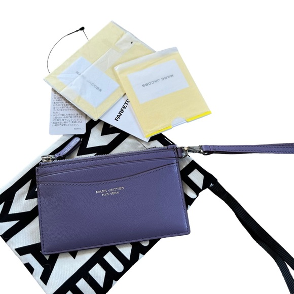 Marc Jacobs Handbags - New! Marc Jacobs The Slim 84 Zippered Wallet Mauve